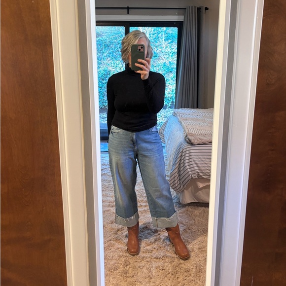 SOLD - Picture 2 of 3